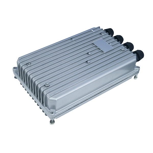 Six-outlet standard power strip for network server racks