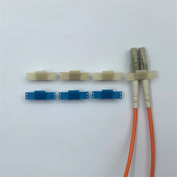 How many meters is one section of a standard cable tray 